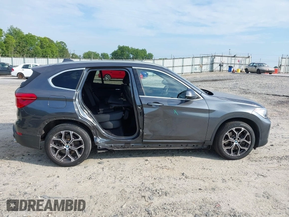 2020 BMW X1 xDrive28i with VIN WBXJG9C08L5R71788, listed as a IAAI auction lot 42604792 with 46,489 mi miles and . Bid and sale history available at DreamBid. Image 6.