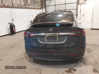 2016 Tesla Model X 70D with VIN 5YJXCBE2XGF025303, listed as a IAAI auction lot 41558869 with 77,793 mi miles and . Bid and sale history available at DreamBid. Image 17.
