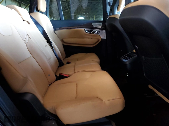 2016 Volvo XC90 T6 Momentum с VIN YV4A22PK7G1050896, выставлен на аукционе Copart как лот 55360895 с пробегом 118 351 миль миль и Списание • Salvage title. История ставок и продаж доступна на DreamBid. Изображение 11.