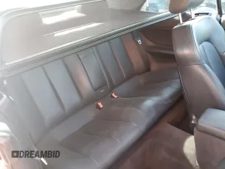 2000 Mercedes-Benz CLK 320/430 z VIN WDBLK70G4YT035047, wystawiony jako Copart lot #52852405 z przebiegiem 141 197 mil mil oraz Szkoda całkowita • Salvage title. Historia ofert i sprzedaży dostępna na DreamBid. Obrazek 10.