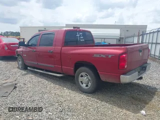 2008 Dodge 1500 SLT z VIN 3D7KR19D38G126652, wystawiony jako IAAI lot #42156444 z przebiegiem 212 884 mil mil oraz . Historia ofert i sprzedaży dostępna na DreamBid. Obrazek 3.