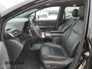 2022 Toyota Sienna XSE z VIN 5TDXRKEC8NS097343, wystawiony jako Copart lot #49737925 z przebiegiem 34 876 mil mil oraz Szkoda całkowita • Salvage title. Historia ofert i sprzedaży dostępna na DreamBid. Obrazek 7.