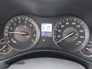 2013 Infiniti M z VIN JN1BY1AR0DM600278, wystawiony jako IAAI lot #41303485 z przebiegiem 298 943 mil mil oraz . Historia ofert i sprzedaży dostępna na DreamBid. Obrazek 7.