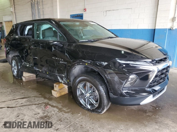 2024 Chevrolet Blazer LT with VIN 3GNKBCR44RS270517, listed as a Copart auction lot 51773935 with 11,055 mi miles and Non repairable. Bid and sale history available at DreamBid. Image 4.