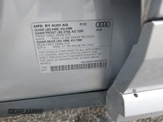 2022 Audi Q5 S line Premium Plus with VIN WA1EAAFY5N2058178, listed as a IAAI auction lot 40869433 with 21,931 mi miles. Bid and sale history available at carsss.com. Image 9.