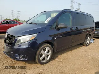 2016 Mercedes-Benz Metris Passenger with VIN WD4PG2EEXG3143840, listed as a Copart auction lot 60117425 with 153,269 mi miles and Salvage title. Bid and sale history available at DreamBid. Image 1.