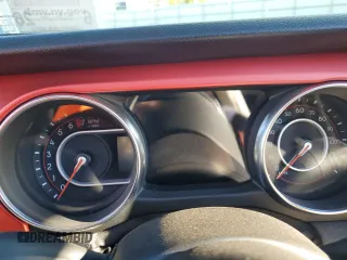2021 Jeep Wrangler Rubicon z VIN 1C4HJXCG8MW533508, wystawiony jako Copart lot #75613484 z przebiegiem Nie podano mil oraz Szkoda całkowita • Salvage title. Historia ofert i sprzedaży dostępna na DreamBid. Obrazek 9.