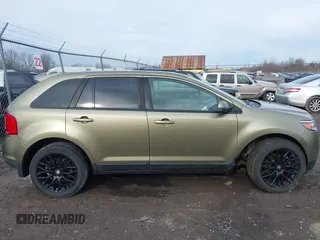 2013 Ford Edge SEL with VIN 2FMDK4JC6DBA25318, listed as a IAAI auction lot 42026890 with 122,505 mi miles. Bid and sale history available at carsss.com. Image 13.