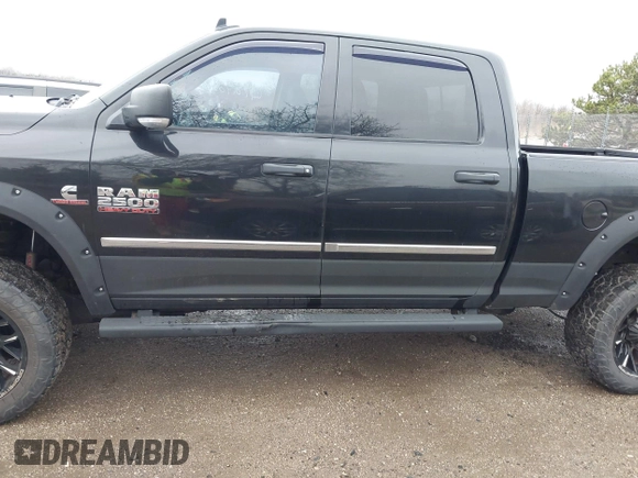 2016 Ram 2500 SLT with VIN 3C6UR5DL4GG178533, listed as a IAAI auction lot 42070280 with 175,574 mi miles. Bid and sale history available at carsss.com. Image 14.