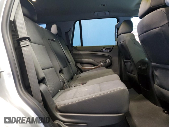 2019 Chevrolet Tahoe LS z VIN 1GNSKAKC5KR124318, wystawiony jako Copart lot #56994495 z przebiegiem 232 268 mil mil oraz Czysty tytuł • Clean title. Historia ofert i sprzedaży dostępna na DreamBid. Obrazek 11.