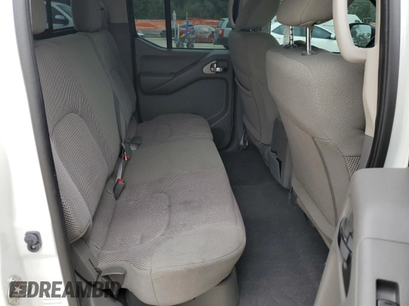 2019 Nissan Frontier SV z VIN 1N6AD0ER2KN746937, wystawiony jako Copart lot #56277615 z przebiegiem 104 780 mil mil oraz Nie do naprawy • Non repairable. Historia ofert i sprzedaży dostępna na DreamBid. Obrazek 10.