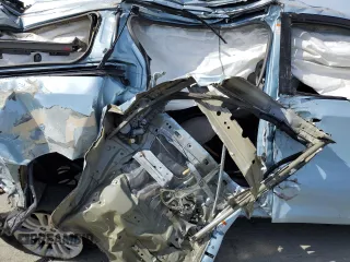 2015 Toyota Sienna XLE с VIN 5TDYK3DC8FS557294, выставлен на аукционе Copart как лот 57247845 с пробегом Не указан миль и Списание • Salvage title. История ставок и продаж доступна на DreamBid. Изображение 11.