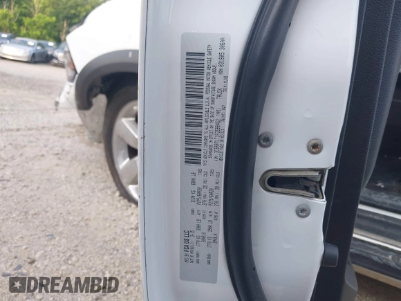 2015 Ram 1500 Big Horn with VIN 3C6RR7LT1FG598462, listed as a IAAI auction lot 42572619 with 183,712 mi miles and . Bid and sale history available at DreamBid. Image 9.