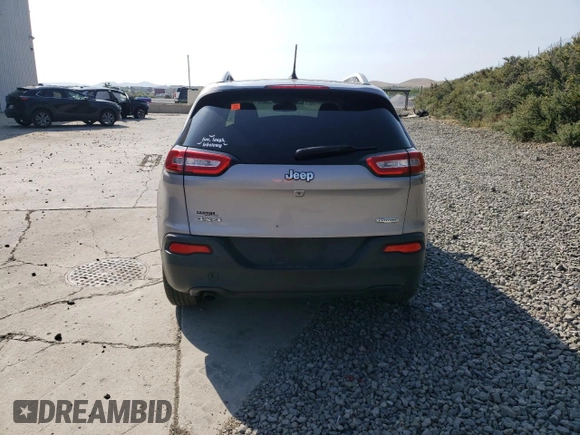 2018 Jeep Cherokee Latitude with VIN 1C4PJMCBXJD564118, listed as a Copart auction lot 59978295 with 115,815 mi miles and Salvage title. Bid and sale history available at DreamBid. Image 6.