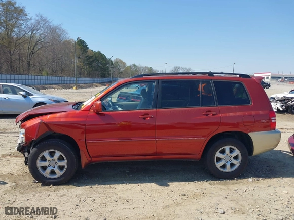 2003 Toyota Highlander with VIN JTEHF21A530120526, listed as a IAAI auction lot 41908513 with 273,718 mi miles. Bid and sale history available at carsss.com. Image 15.