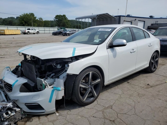 2016 Volvo S60 T5 Drive-E R-Design Special Edition with VIN YV126MFP9G2405396, listed as a Copart auction lot 64598913 with 113,123 mi miles. Bid and sale history available at carsss.com. Image 1.