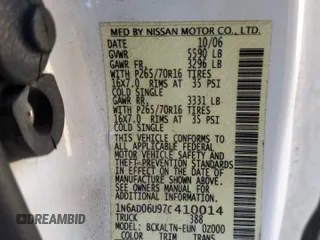 2007 Nissan Frontier SE z VIN 1N6AD06U97C410014, wystawiony jako Copart lot #46402375 z przebiegiem 172 136 mil mil oraz Szkoda całkowita • Salvage title. Historia ofert i sprzedaży dostępna na DreamBid. Obrazek 15.