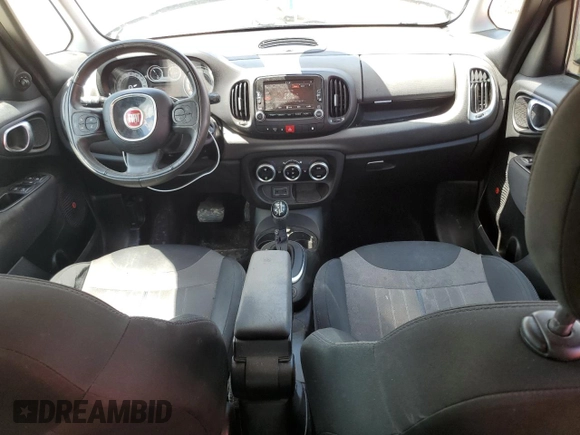 2017 FIAT 500L Pop with VIN ZFBCFAAH4HZ039657, listed as a Copart auction lot 61159735 with 115,001 mi miles and Salvage title. Bid and sale history available at DreamBid. Image 8.