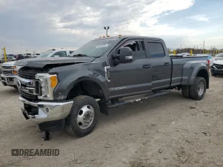 2017 Ford F-350 Lariat z VIN 1FT8W3DT5HEF33323, wystawiony jako Copart lot #50346295 z przebiegiem 96 094 mil mil oraz Szkoda całkowita • Salvage title. Historia ofert i sprzedaży dostępna na DreamBid. Obrazek 1.