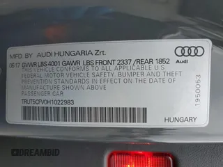 2017 Audi TT Roadster z VIN TRUT5CFV0H1022983, wystawiony jako Copart lot #53056424 z przebiegiem 38 478 mil mil oraz . Historia ofert i sprzedaży dostępna na DreamBid. Obrazek 13.
