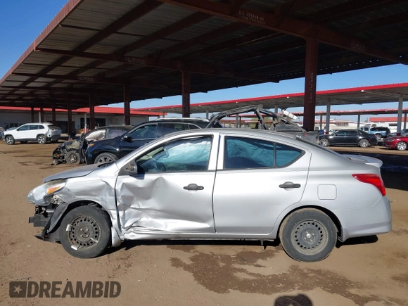 2015 Nissan Versa SV with VIN 3N1CN7AP7FL958280, listed as a IAAI auction lot 41414909 with 93,045 mi miles. Bid and sale history available at carsss.com. Image 15.