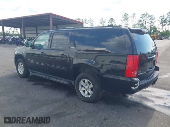 2012 GMC Yukon XL SLT z VIN 1GKS2KE71CR161613, wystawiony jako IAAI lot #42201295 z przebiegiem 236 272 mil mil oraz . Historia ofert i sprzedaży dostępna na DreamBid. Obrazek 3.