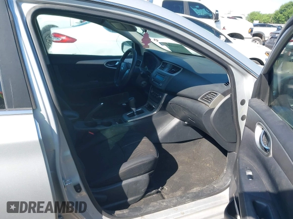 2014 Nissan Sentra SV with VIN 3N1AB7AP3EY203015, listed as a IAAI auction lot 41966401 with 137,269 mi miles and . Bid and sale history available at DreamBid. Image 5.