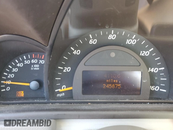 2002 Mercedes-Benz C 230/260/280/320 with VIN WDBRN47J02A326438, listed as a Copart auction lot 49215325 with 245,875 mi miles and Salvage Title. Bid and sale history available at DreamBid. Image 9.