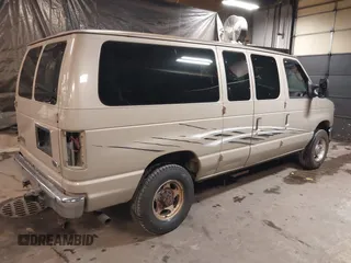 2008 Ford Econoline Passenger XL with VIN 1FBNE31L88DA50347, listed as a IAAI auction lot 41153602 with Not Provided miles. Bid and sale history available at carsss.com. Image 4.