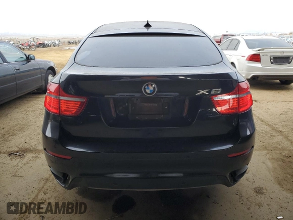 2011 BMW X6 50i with VIN 5UXFG8C56BLZ96125, listed as a Copart auction lot 84271244 with 69,732 mi miles and Salvage Title. Bid and sale history available at carsss.com. Image 6.
