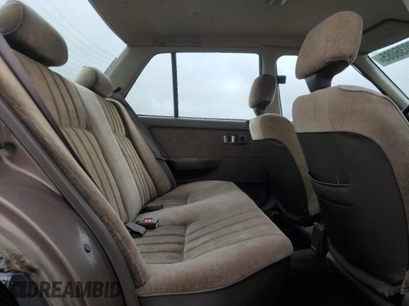 1990 Honda Civic z VIN 1HGED3656LL011197, wystawiony jako Copart lot #58036085 z przebiegiem 152 594 mil mil oraz Czysty tytuł • Clean title. Historia ofert i sprzedaży dostępna na DreamBid. Obrazek 10.