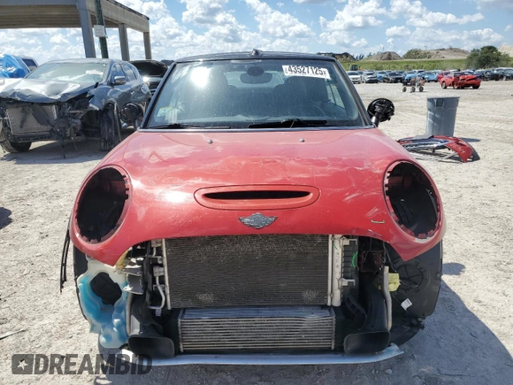 2016 MINI Convertible S with VIN WMWWG9C51G3A92388, listed as a Copart auction lot 43527125 with 144,454 mi miles and Salvage Title. Bid and sale history available at DreamBid. Image 5.