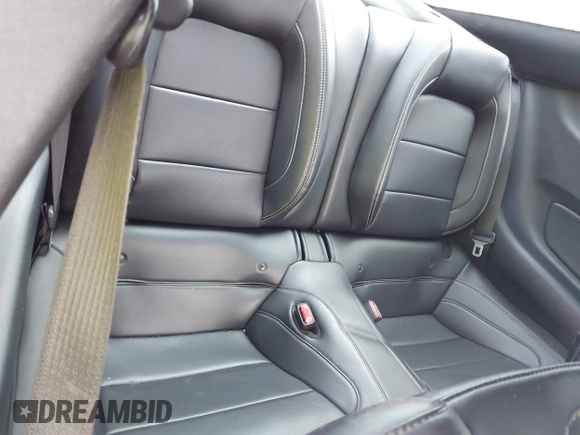 2015 Ford Mustang GT with VIN 1FA6P8CF3F5306938, listed as a IAAI auction lot 41624713 with 112,161 mi miles and . Bid and sale history available at carsss.com. Image 8.