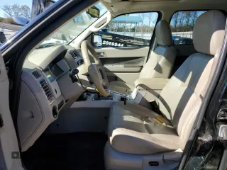 2009 Mercury Mariner Hybrid z VIN 4M2CU39359KJ04351, wystawiony jako Copart lot #82063034 z przebiegiem 283 898 mil mil oraz Czysty tytuł • Clean title. Historia ofert i sprzedaży dostępna na DreamBid. Obrazek 7.