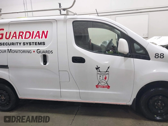 2020 Nissan NV200 S with VIN 3N6CM0KN1LK706933, listed as a IAAI auction lot 42098705 with 38,332 mi miles and . Bid and sale history available at DreamBid. Image 13.