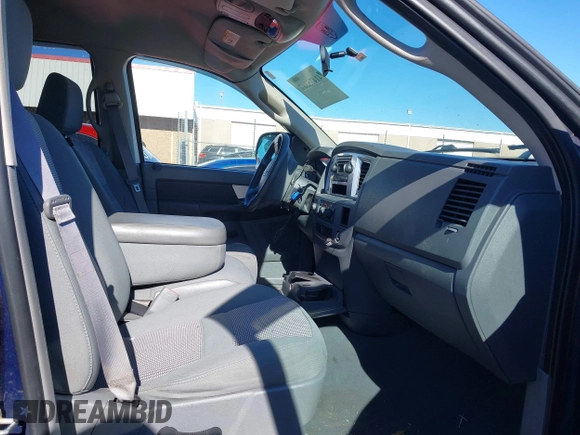 2007 Dodge 1500 ST with VIN 1D7HU18P57J638298, listed as a IAAI auction lot 41475397 with 186,767 mi miles and . Bid and sale history available at DreamBid. Image 5.