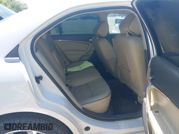 2011 Lincoln MKZ with VIN 3LNHL2JC2BR772688, listed as a IAAI auction lot 42525389 with 127,530 mi miles and . Bid and sale history available at DreamBid. Image 8.