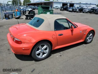 2000 BMW Z3 2.5L with VIN WBACH9340YLM91704, listed as a Copart auction lot 57235124 with 71,354 mi miles and Salvage Title. Bid and sale history available at carsss.com. Image 3.