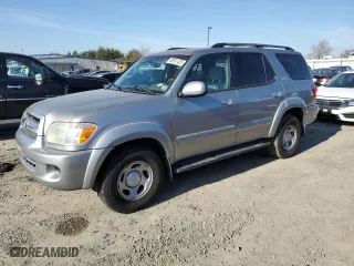 2005 Toyota Sequoia SR5 with VIN 5TDZT34A45S245858, listed as a Copart auction lot 88091425 with 204,547 mi miles and Clean Title. Bid and sale history available at carsss.com. Image 1.