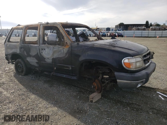 2001 Ford Explorer XLT с VIN 1FMZU63E11ZA33488, выставлен на аукционе Copart как лот 76141524 с пробегом Не указан миль и На запчасти • Non repairable. История ставок и продаж доступна на DreamBid. Изображение 4.