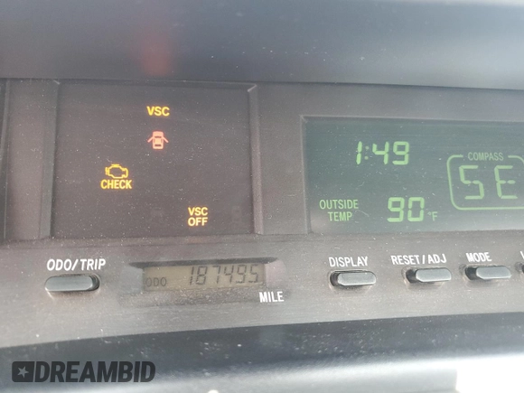 2000 Toyota Avalon XL with VIN 4T1BF28B5YU074538, listed as a Copart auction lot 59406425 with 187,495 mi miles and Non repairable. Bid and sale history available at DreamBid. Image 9.
