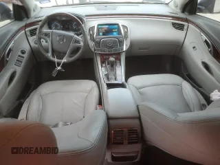 2012 Buick LaCrosse Premium 2 z VIN 1G4GF5E34CF313272, wystawiony jako Copart lot #51433175 z przebiegiem 121 344 mil mil oraz Szkoda całkowita • Salvage title. Historia ofert i sprzedaży dostępna na DreamBid. Obrazek 8.