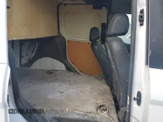 2020 Ford Transit Connect XL z VIN NM0LS6E2XL1461500, wystawiony jako Copart lot #63931105 z przebiegiem Nie podano mil oraz Czysty tytuł • Clean title. Historia ofert i sprzedaży dostępna na DreamBid. Obrazek 11.
