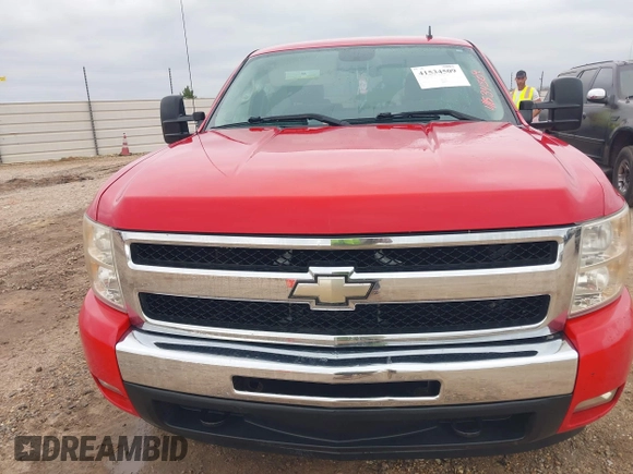 2010 Chevrolet Silverado 1500 LT with VIN 3GCRCSE08AG270268, listed as a IAAI auction lot 41534509 with 175,844 mi miles and . Bid and sale history available at DreamBid. Image 12.