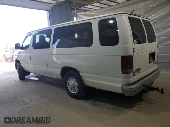 2012 Ford Econoline Passenger XL с VIN 1FBSS3BLXCDB11927, выставлен на аукционе Copart как лот 53880895 с пробегом 125 957 миль миль и Списание • Salvage title. История ставок и продаж доступна на DreamBid. Изображение 2.