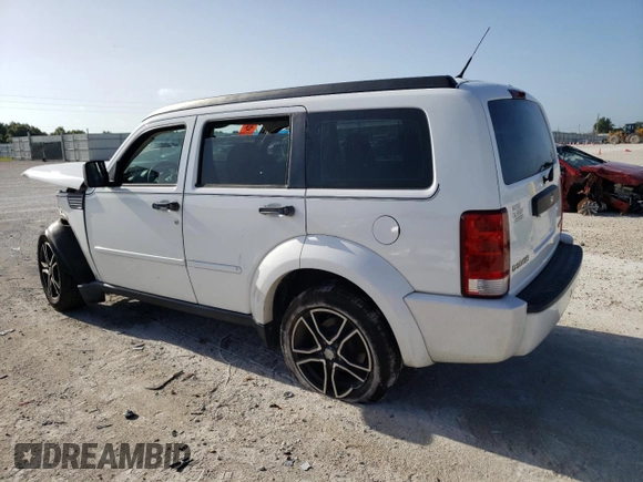2011 Dodge Nitro SE z VIN 1D4PT2GK3BW520236, wystawiony jako Copart lot #64354194 z przebiegiem Nie podano mil oraz Szkoda całkowita • Salvage title. Historia ofert i sprzedaży dostępna na DreamBid. Obrazek 2.