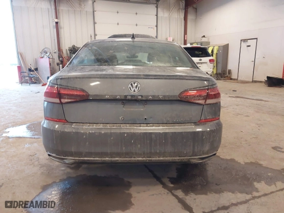 2021 Volkswagen Passat 2.0T SE with VIN 1VWSA7A30MC000721, listed as a IAAI auction lot 41614367 with 98,621 mi miles. Bid and sale history available at carsss.com. Image 16.