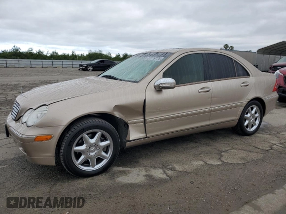 2001 Mercedes-Benz C 320 with VIN WDBRF64J61F054850, listed as a Copart auction lot 51119775 with 191,227 mi miles and Salvage Title. Bid and sale history available at DreamBid. Image 1.