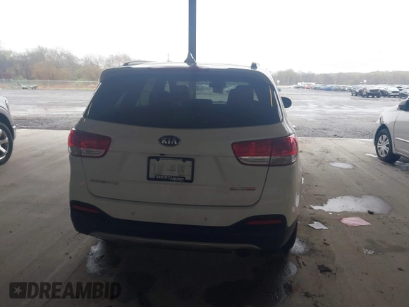 2017 Kia Sorento EX with VIN 5XYPHDA12HG278345, listed as a IAAI auction lot 42024881 with 119,502 mi miles and . Bid and sale history available at carsss.com. Image 16.