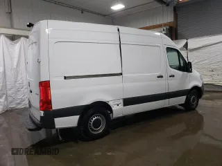 2021 Mercedes-Benz Sprinter Cargo with VIN W1Y4EBHY2MT057616, listed as a Copart auction lot 64847084 with 88,142 mi miles and Clean Title. Bid and sale history available at carsss.com. Image 3.